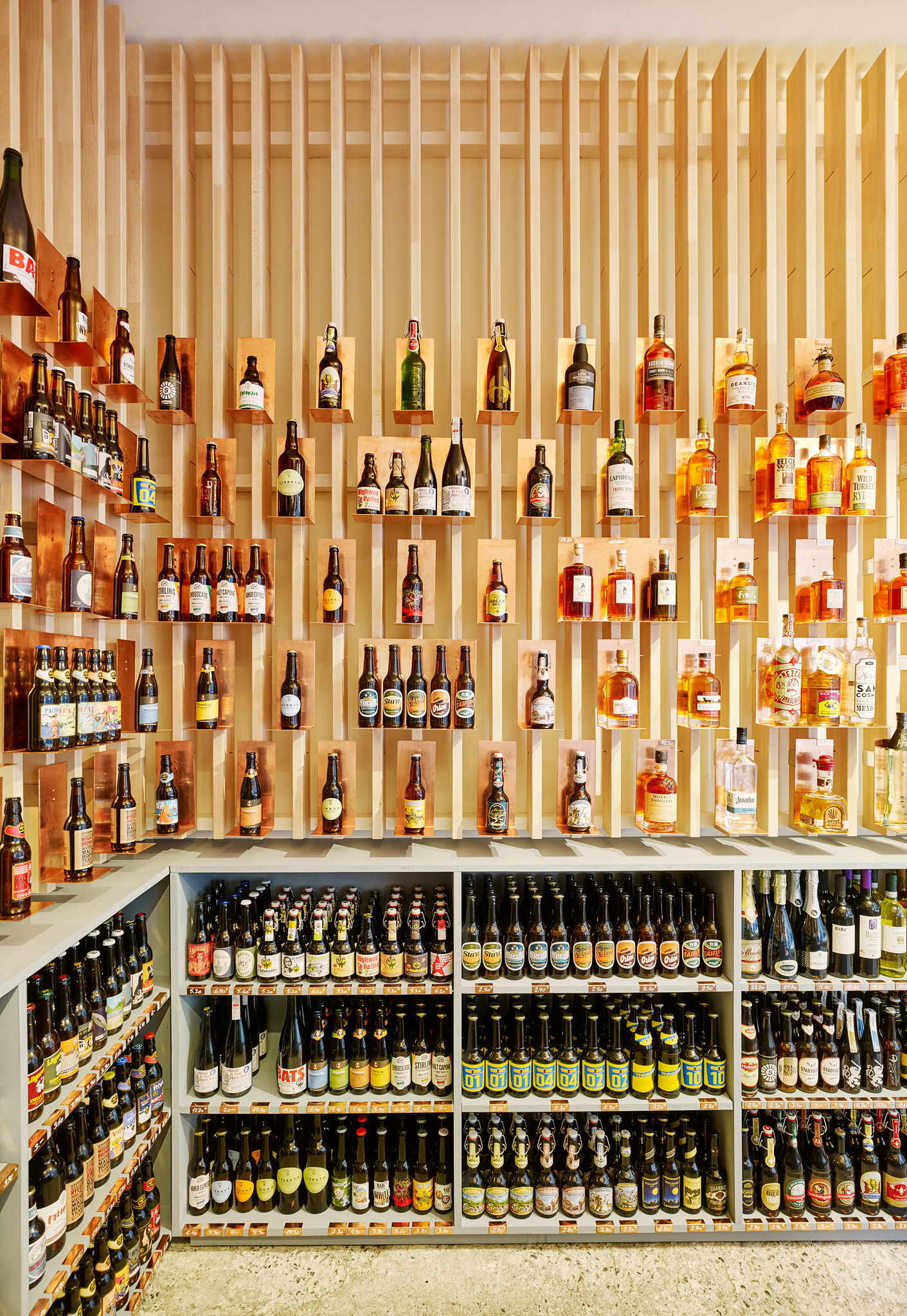 Intercomestibles Beer + drinks Shop, Zurich  I  Interior by Refurnished  /  Roland Jaggi + Friedrich Wilhelm Graf